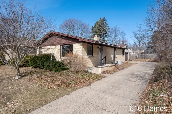 937 Lamberton Street NE, GrandRapids, MI 49505