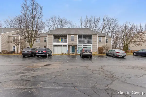 3101 Poplar Creek Drive SE Building: 4 Unit: 103, GrandRapids, MI 49512