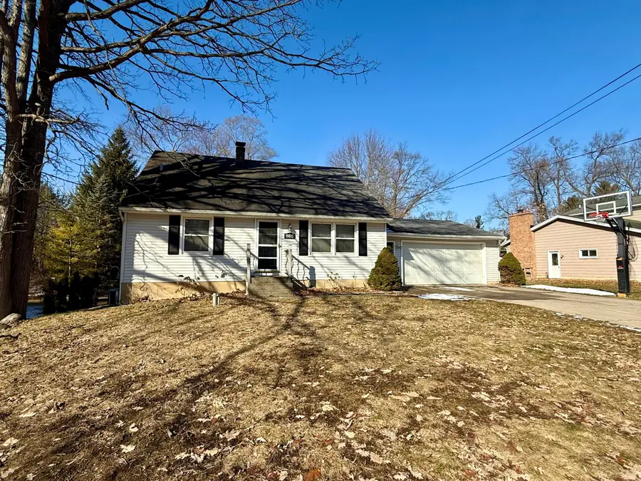 885 Argo Avenue SE, Forest Hills, MI 49546 - #2