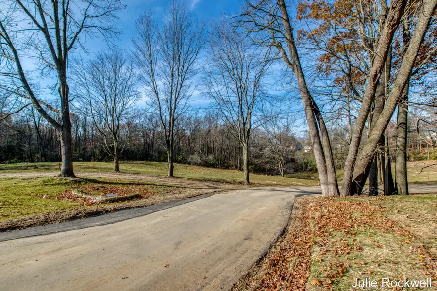 4268 Bradford Street NE, Grand Rapids, MI 49525 - #2