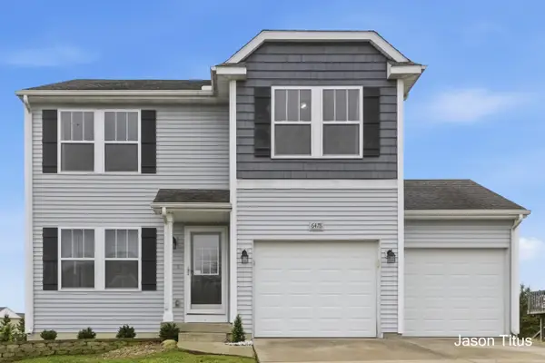 6478 Avalon Drive SE, Caledonia, MI 49316