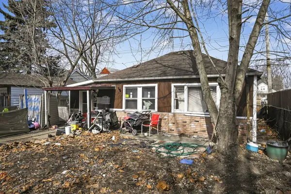 7559 Toepfer Road, Warren, MI 48091