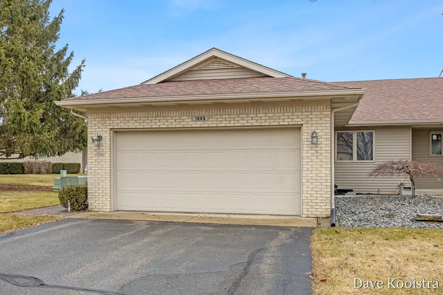 1005 Amber Ridge Drive SW, Cutlerville, MI 49315 - #3