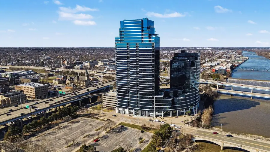 335 Bridge Street NW Building: 00 Unit: 304, Grand Rapids, MI 49504 - #3