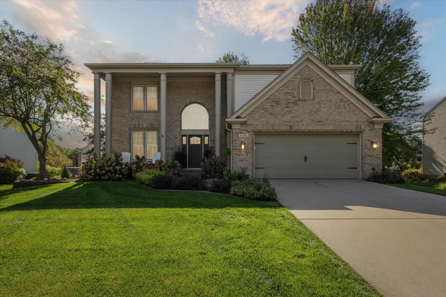 4546 Forest Meadows Drive SE, Kentwood, MI 49546 - #2