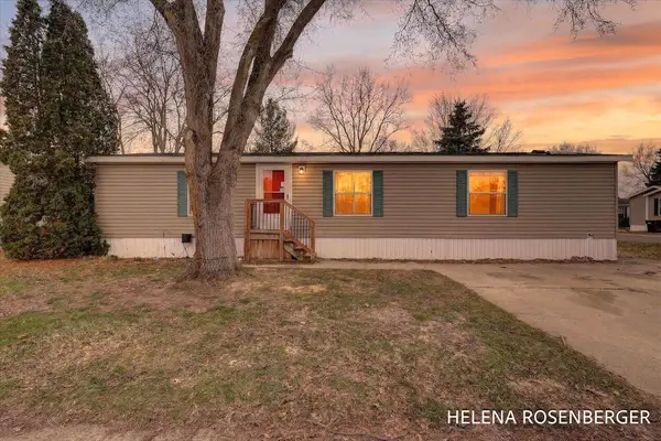 5032 Squaw Valley Lane Unit: 102, Allendale, MI 49401