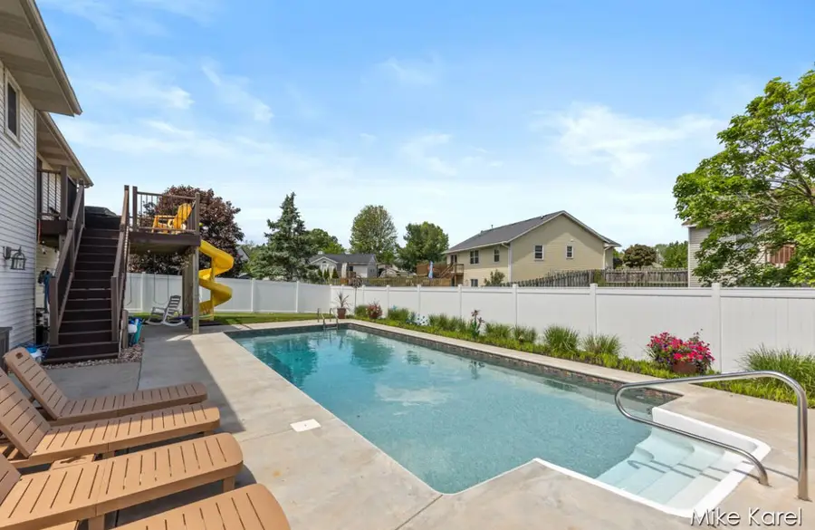 3829 Black Creek Drive, Hudsonville, MI 49426 - #2