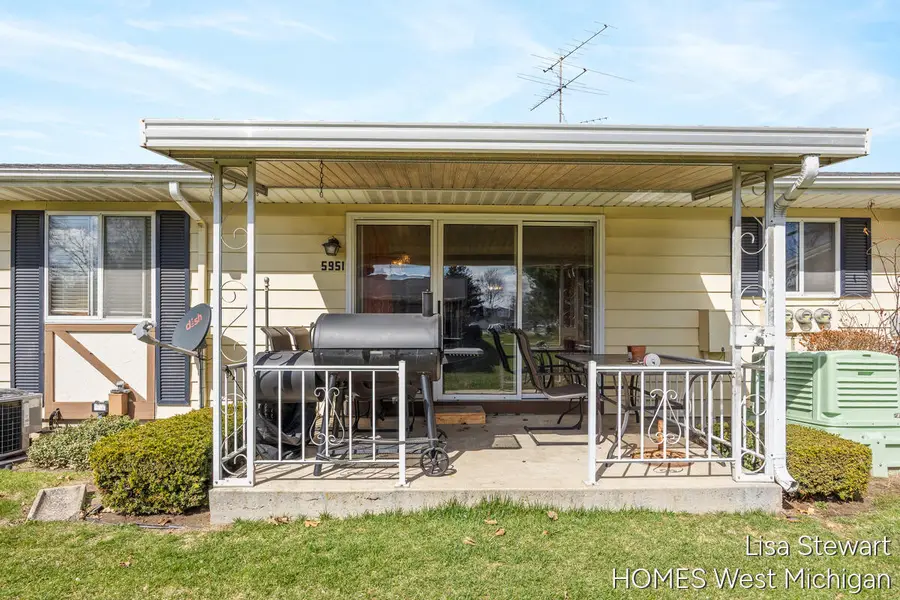 5951 Leisure South Drive SE, Kentwood, MI 49548 - #3