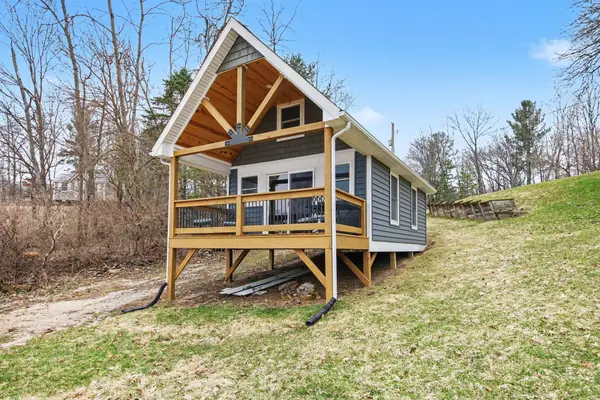 Address Withheld By Seller, Greenville, MI 48838