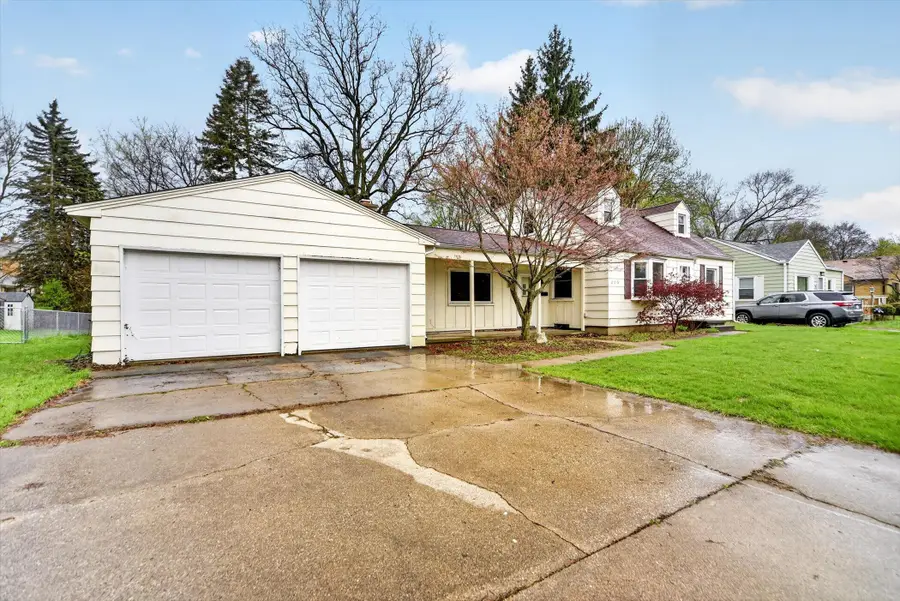 206 Pleasantview Drive, Battle Creek, MI 49017 - #2