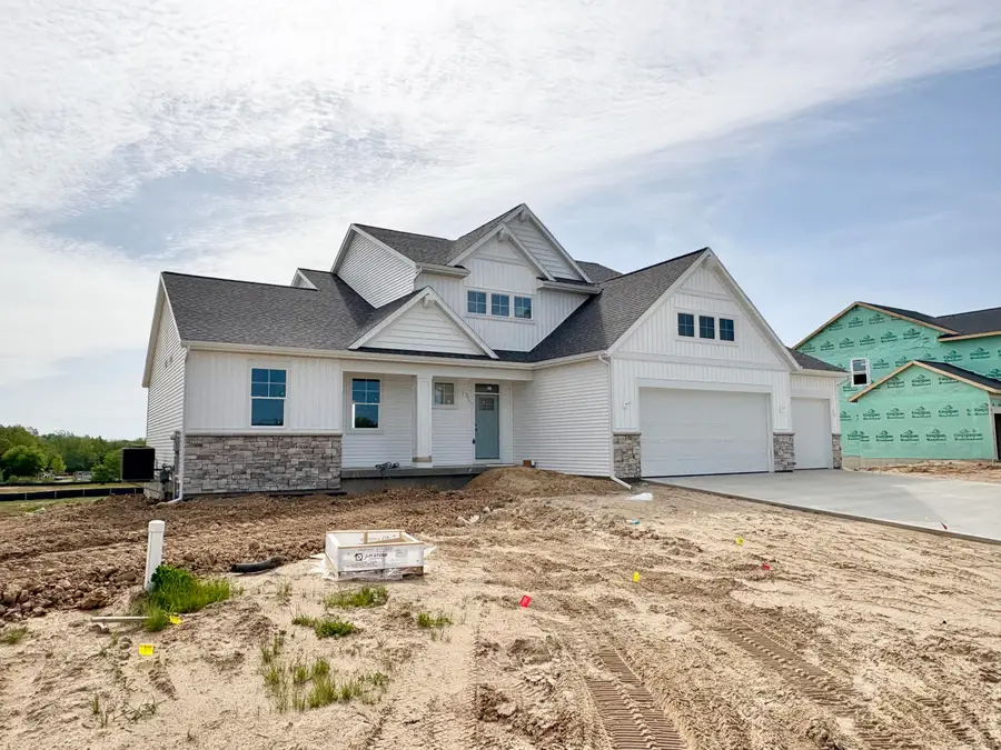 7082 Kettle Dale Avenue SE, Alto, MI 49302 - #2