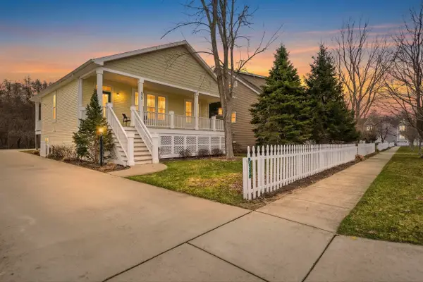 439 Summer Grove Drive Unit: 14, Douglas, MI 49406