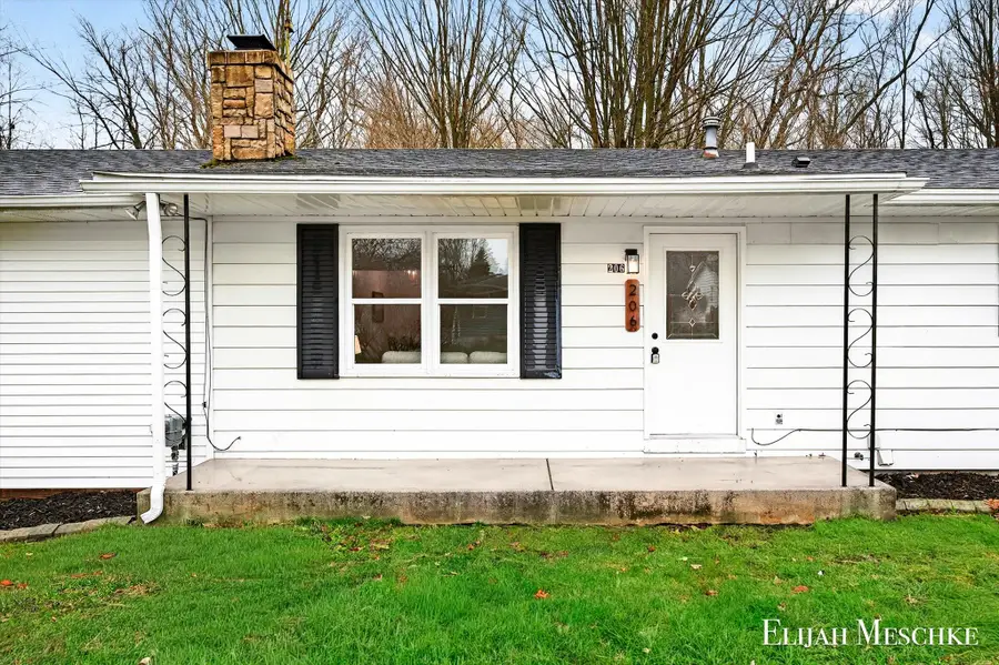 206 W Nelson Street, Hastings, MI 49058 - #3