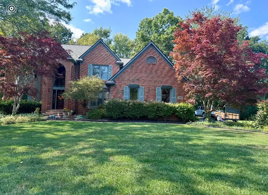 12091 Pembrooke Circle, South Lyon, MI 48178 - #2