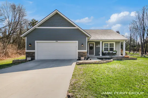 13061 Spruce Ridge Road, Gowen, MI 49326