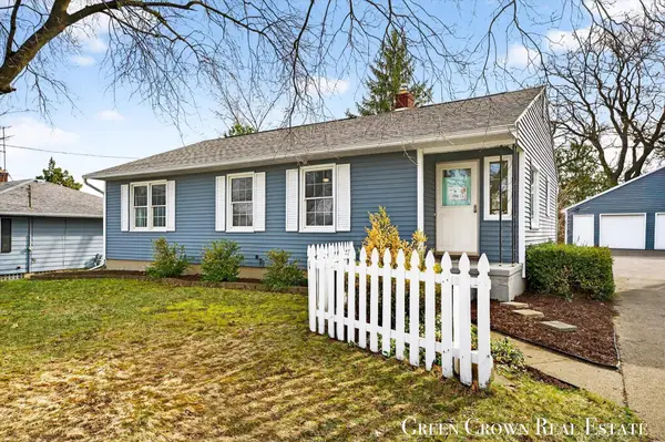 2710 Fuller Avenue NE, GrandRapids, MI 49505