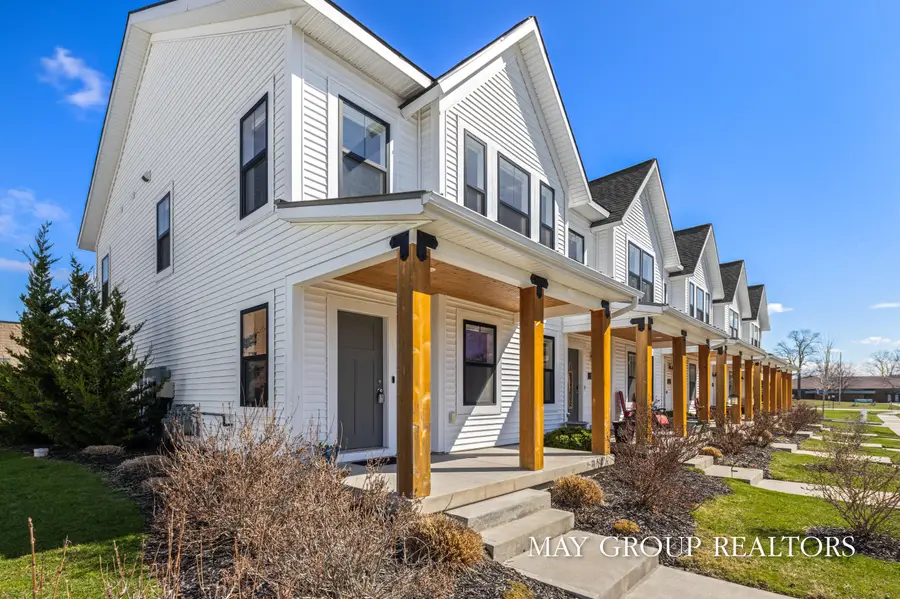 2523 Inverness Road SE Building: 2, Grand Rapids, MI 49546 - #3