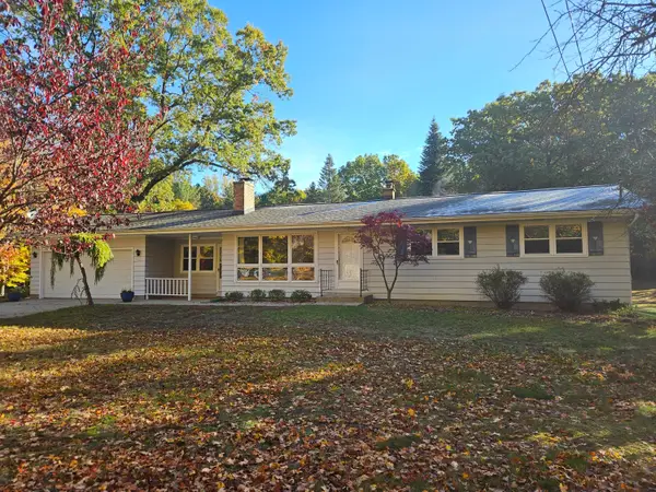 7040 Holly Drive, WestOlive, MI 49460