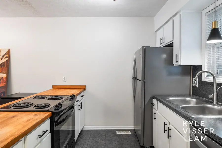 3970 Monte Carlo Court SE, Grand Rapids, MI 49512 - #2