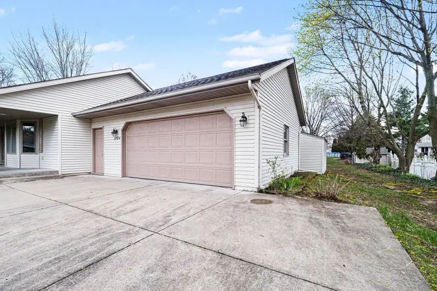 3724 Starchief Street, Kalamazoo, MI 49048 - #3