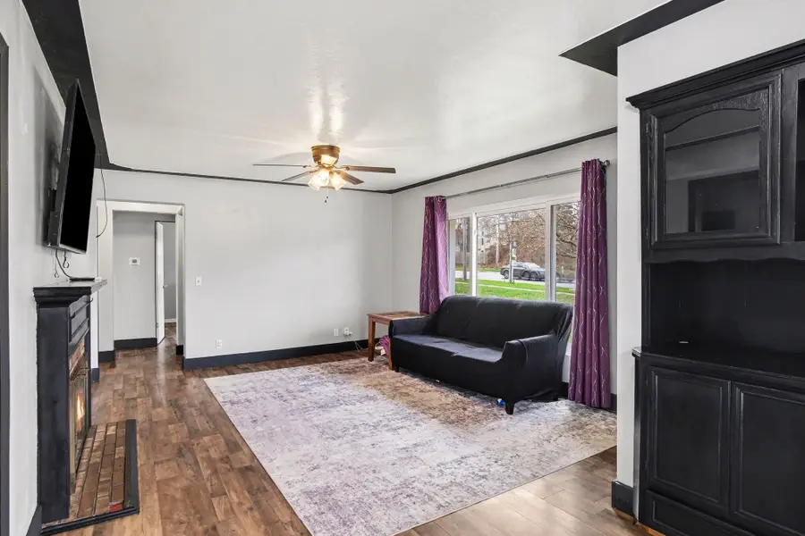 4990 Burlingame Avenue SW, Wyoming, MI 49509 - #3