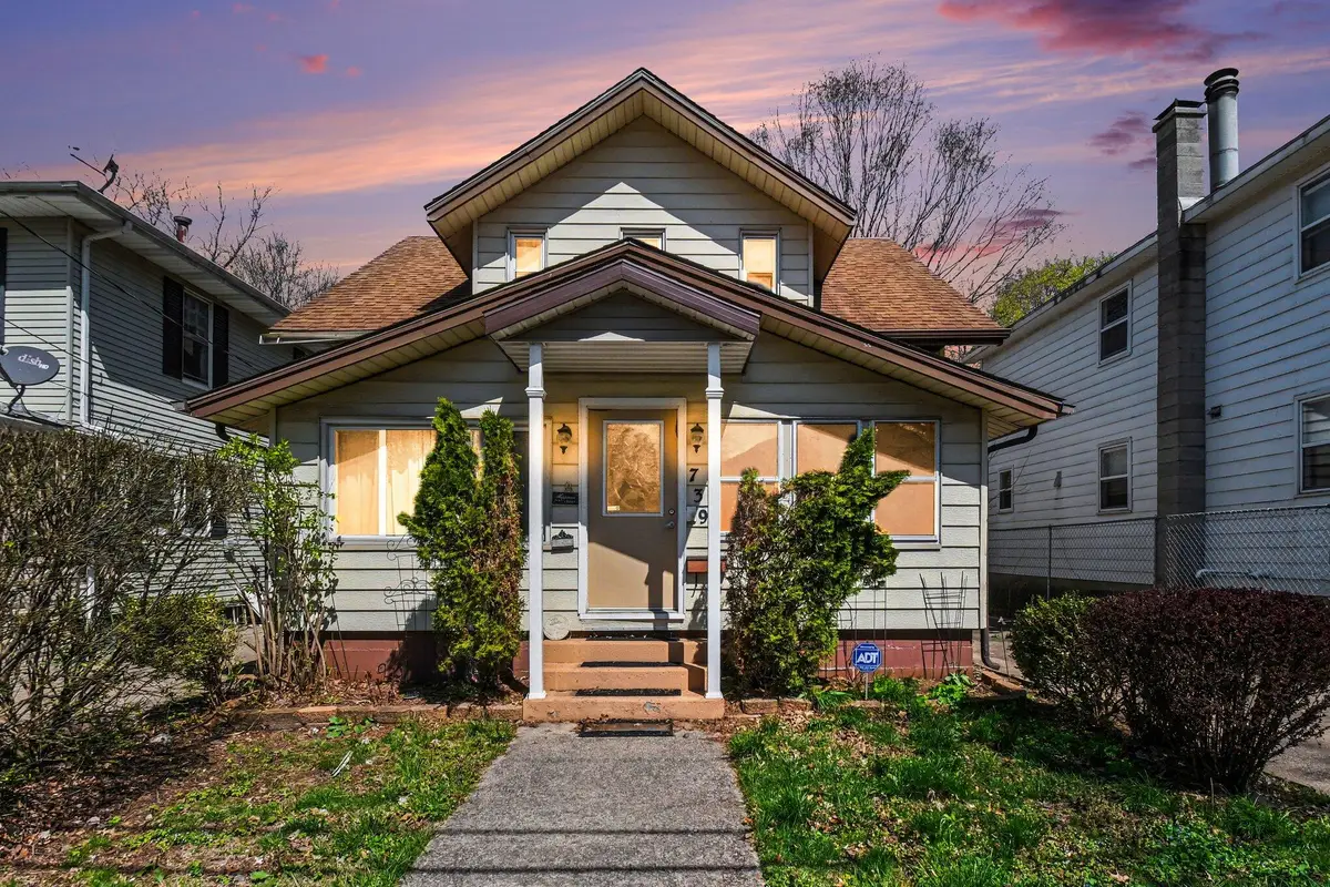 739 Maple Street, Niles, MI 49120 - #1