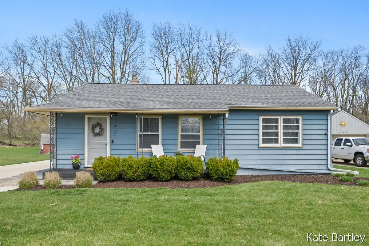 1421 Aberdeen Street NE, Grand Rapids, MI 49505 - #1