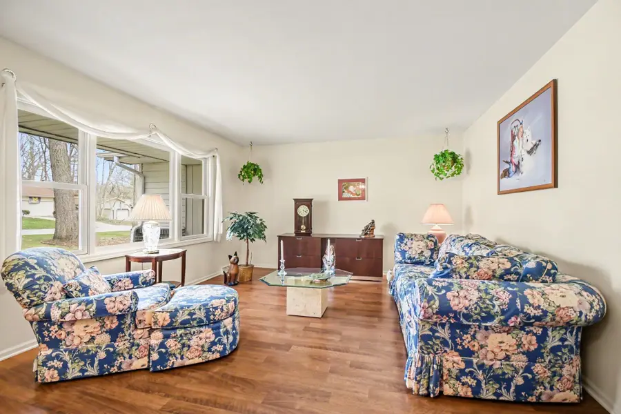 1726 Pinnacle Drive SW, Wyoming, MI 49519 - #2