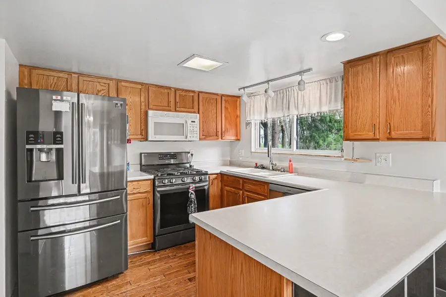 242 Dunbarton Court, Westwood, MI Yes - #3