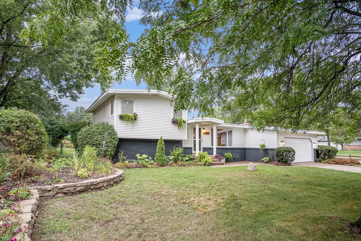 1985 Oakcliff Drive NE, Grand Rapids, MI 49525 - #1