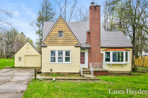 350 Mill Street, Saranac, MI 48881