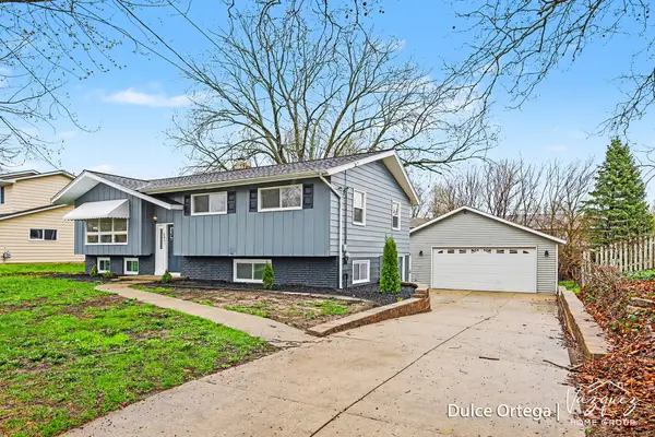3042 Perry Avenue SW, Wyoming, MI 49519