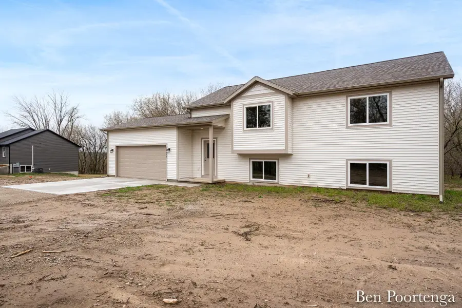 14123 Beardslee Street NE, Greenville, MI 48838 - #3