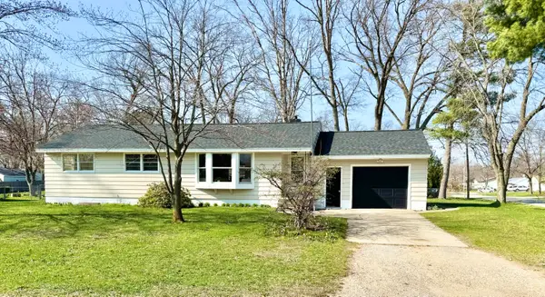 1786 Oak Park Drive, Muskegon, MI 49442