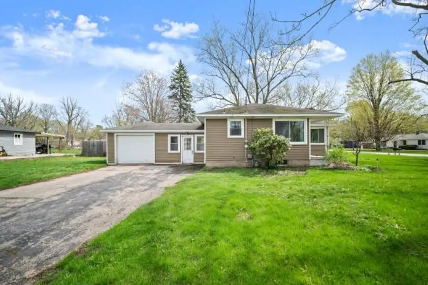 10517 Mary Ann Street, Zeeland, MI 49464 - #1