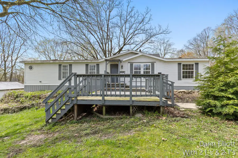 633 E Main Street, Ionia, MI 48846 - #2