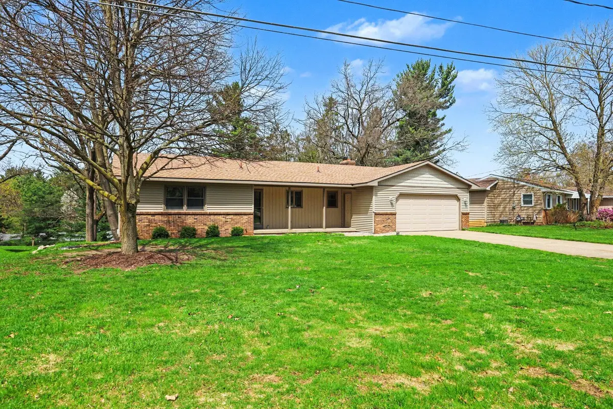 3135 Wildridge Drive NE, Grand Rapids, MI 49525 - #1