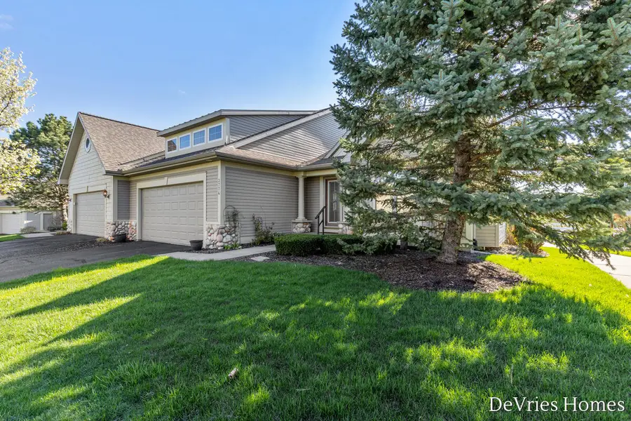 3774 Rain Tree Avenue Building: 2 Unit: 9, Hudsonville, MI 49426 - #2