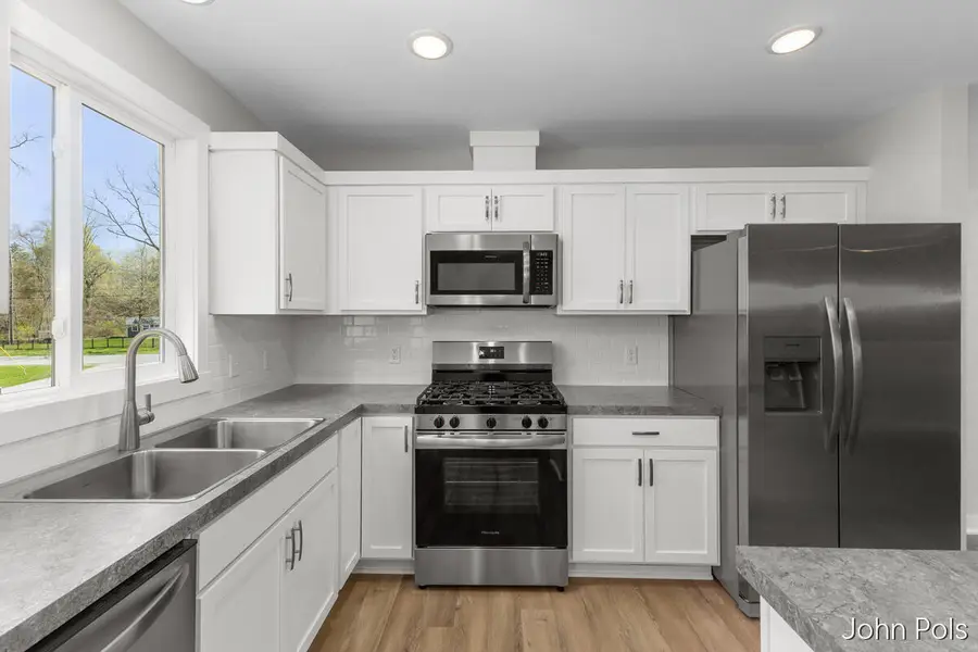 726 S Lincoln Street, Greenville, MI 48838 - #3