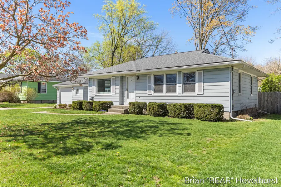 5081 Blaine Avenue SE, Kentwood, MI 49508 - #2