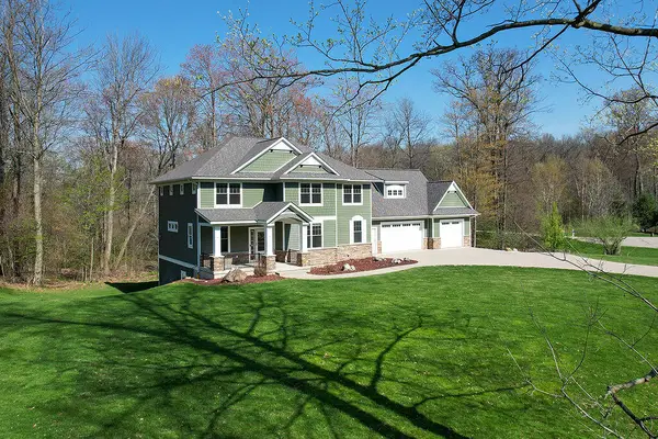 7117 Anchorage Court SE, Caledonia, MI 49316