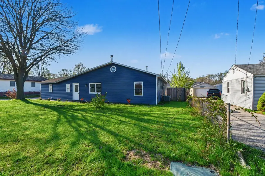 68 Nancy Street SE, Kentwood, MI 49548 - #2