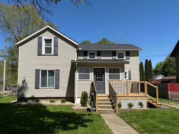 401 E Prairie Street, Vicksburg, MI 49097