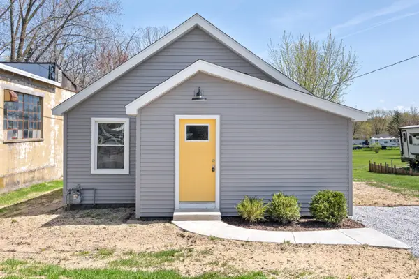 12349 Crockery Creek Drive, Ravenna, MI 49451