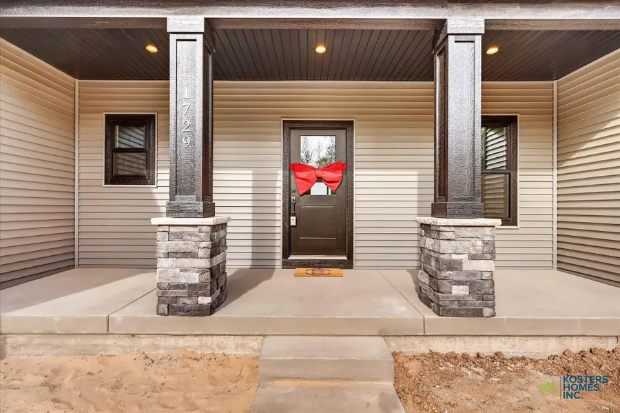 1729 Blaketon Drive NW, Walker, MI 49534 - #3