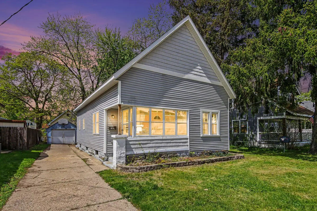 2319 Beverly Avenue SW, Wyoming, MI 49519 - #1