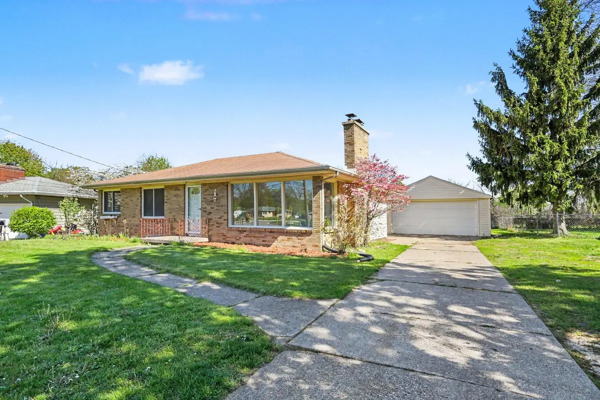 1411 Meadowlane Drive SE, Kentwood, MI 49508 - #1