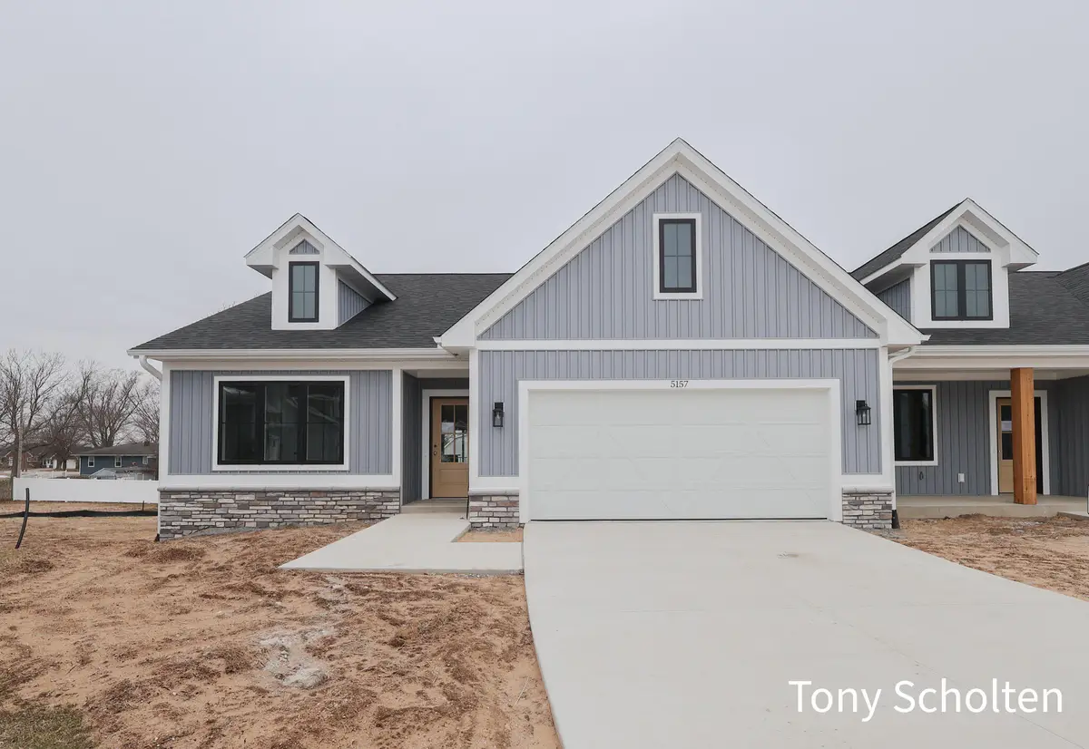 5139 Blendon Mdw Circle Unit: 27, Hudsonville, MI 49426 - #1