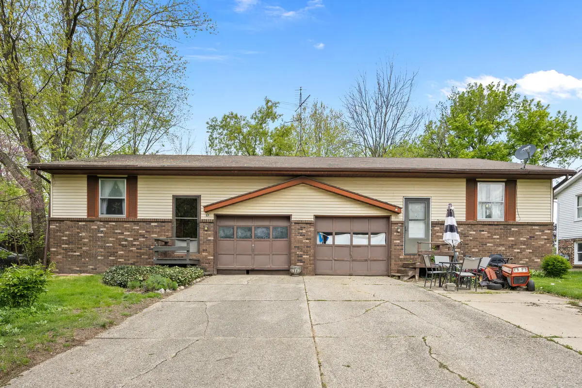59 Wayne Street SE, Cutlerville, MI 49548 - #1