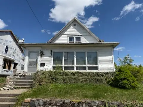 105 Wood Street, ThreeRivers, MI 49093